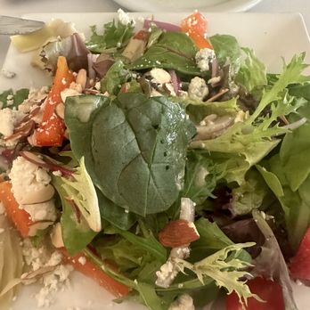 Avalon Cafe - Avalon salad - New American Near Me - Weston, Missouri