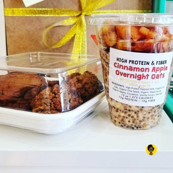 Awesome Bites Co - My personal order of overnight oats and muffins! - Ice Cream & Frozen Yogurt Near Me - Houston, Texas Awesome Bites Co - My personal order of overnight oats and muffins! - Ice Cream & Frozen Yogurt Near Me - Houston, Texas