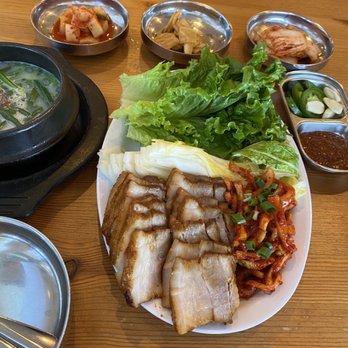 Abbaee Soondae - Bossam - Korean Near Me - Centreville, Virginia