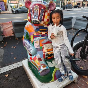 Ben's Chili Bowl - We love the bear - Hot Dogs Near Me - Washington, DC, District of Columbia