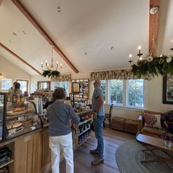 Dragonfly Coffee House - Counter