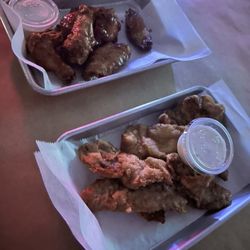 Pörky's Cömedy Clüb - Rocky Mountain oysters and bbq guava wings. Both delicious.