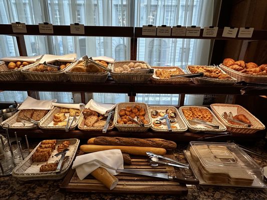 Art Deco Imperial Hotel by null