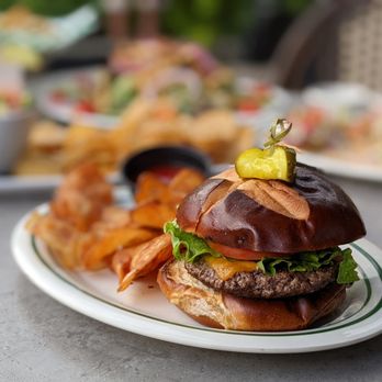 The Patio at Cafe Brauer - Burger - Cafes Near Me - Chicago, Illinois The Patio at Cafe Brauer - Burger - Cafes Near Me - Chicago, Illinois