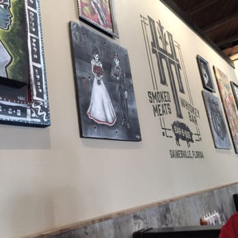 MOJO Hogtown Bar-B-Que - Interior - Barbeque Near Me - Gainesville, Florida MOJO Hogtown Bar-B-Que - Interior - Barbeque Near Me - Gainesville, Florida