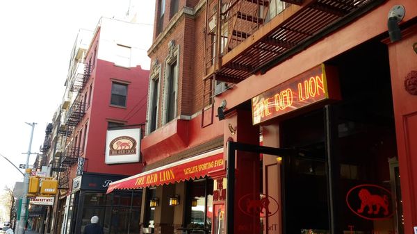 The Red Lion | NYC by null