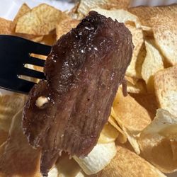 Picanha and malanga chips