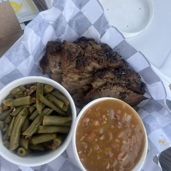 The Kakery at Stone House - Brisket , baked beans , green beans - Smokehouse Near Me - Marietta, South Carolina The Kakery at Stone House - Brisket , baked beans , green beans - Smokehouse Near Me - Marietta, South Carolina