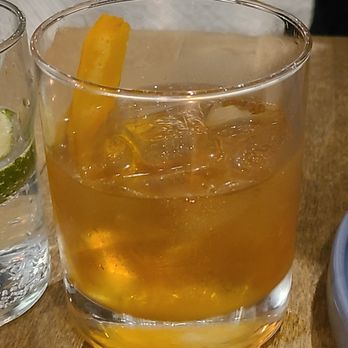 Seneca - Pretzel Cinnamon Manhattan. - New American Near Me - Saratoga Springs, New York