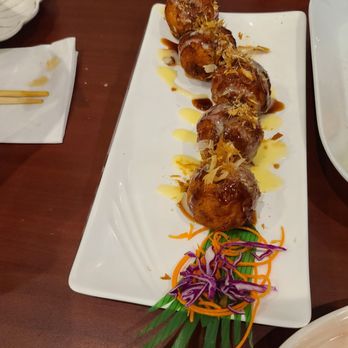Aka Sushi - Takoyaki - Sushi Bars Near Me - Bristow, Virginia