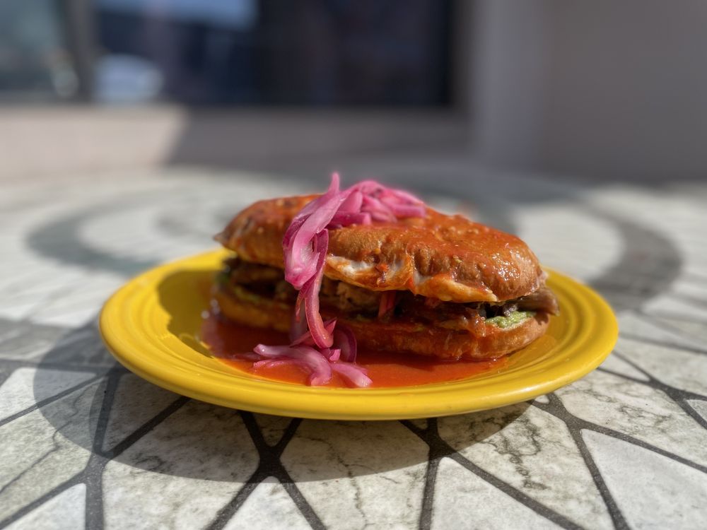 El Zarape Mexican Restaurant Logo