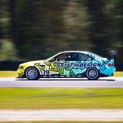 5 Star Design Window Tinting and Graphics - Shop Sponsored race car fully wrapped and in house design / printed livery