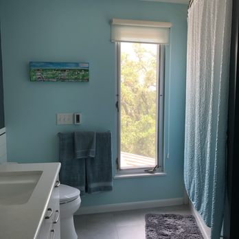 MelMo Painting - Master bathroom pic 2 - so you can see the rest of the space - Painters Near Me