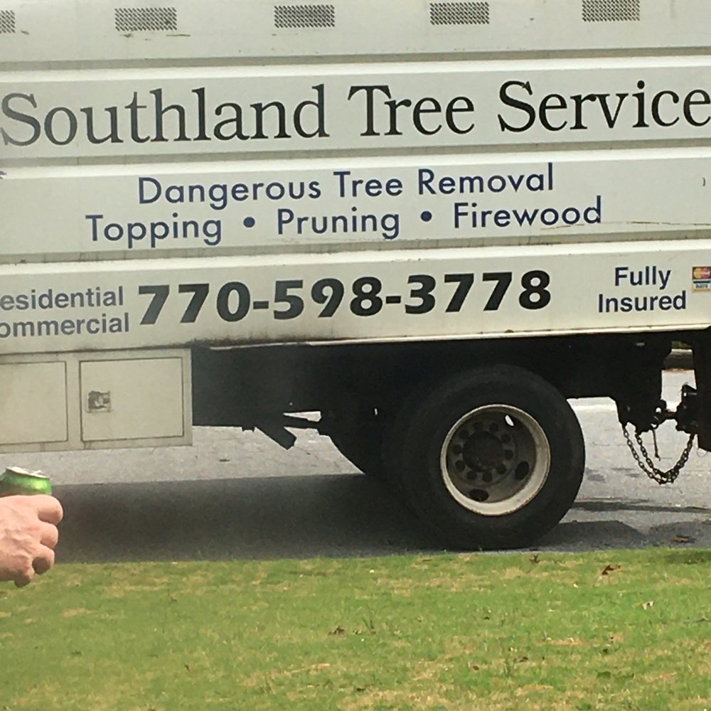Southland Tree Service - Southland Tree Service truck - Tree Services Near Me - Atlanta, Georgia Southland Tree Service - Southland Tree Service truck - Tree Services Near Me - Atlanta, Georgia