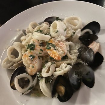 Carpaccio - Linguini allo scoglio - Italian Near Me - East Rutherford, New Jersey