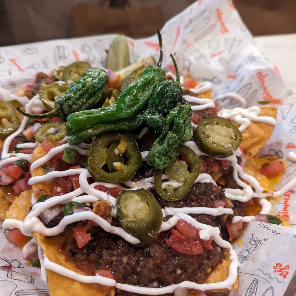 Simmzy's - Nachos - American Near Me - Manhattan Beach, California
