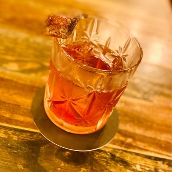 The Ordinary Pub - Bacon old fashion - Gastropubs Near Me - Savannah, Georgia The Ordinary Pub - Bacon old fashion - Gastropubs Near Me - Savannah, Georgia