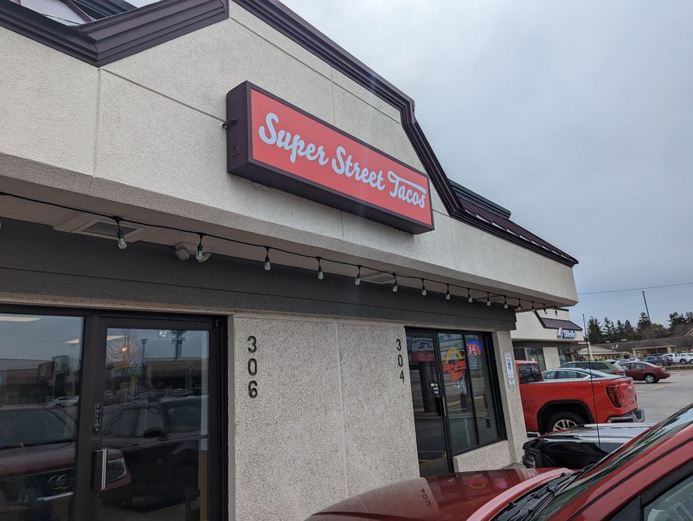 Super Street Tacos