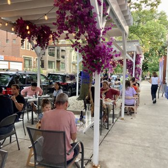 Avli Taverna - Avli Taverna - Greek Near Me - Chicago, Illinois
