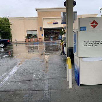 ampm - a gas station on a rainy day - Convenience Stores Near Me - Irvine, California
