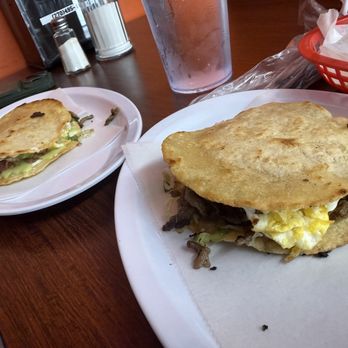 Taqueria Los Vazquez - Steak Molitas with egg - Mexican Near Me - Bowling Green, Kentucky Taqueria Los Vazquez - Steak Molitas with egg - Mexican Near Me - Bowling Green, Kentucky