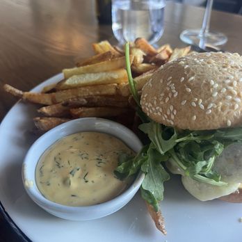 Cellar Hand - Burger - Mediterranean Near Me - San Diego, California Cellar Hand - Burger - Mediterranean Near Me - San Diego, California