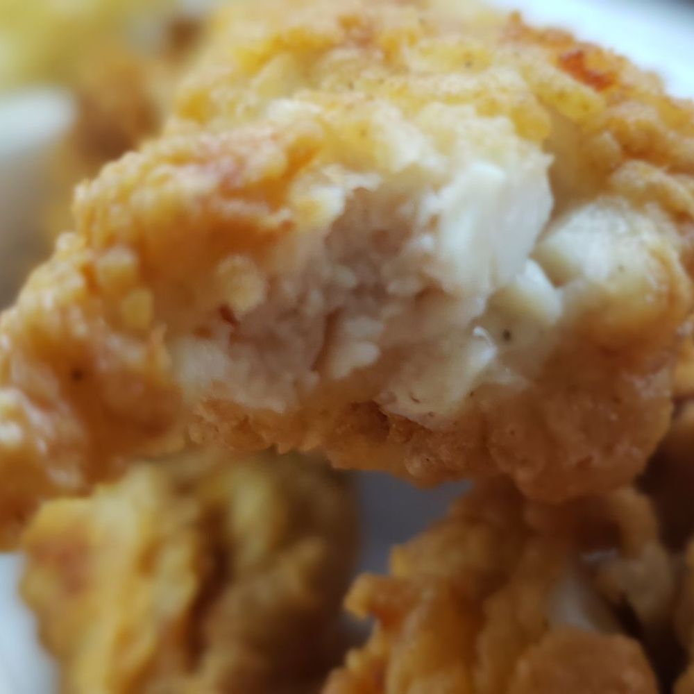 Raising Cane's Chicken Fingers - First look, moist white meat - Fast Food Near Me - Greendale, Wisconsin Raising Cane's Chicken Fingers - First look, moist white meat - Fast Food Near Me - Greendale, Wisconsin