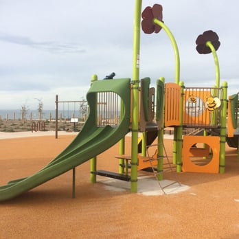 Canyon View Park - Playground with soft rubber ground and sand! - Parks Near Me - San Clemente, California Canyon View Park - Playground with soft rubber ground and sand! - Parks Near Me - San Clemente, California