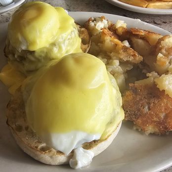 Dietz Stadium Diner - Crab cake Benedict - Diners Near Me - Kingston, New York