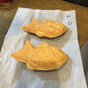 Junni Desserts - 2 Taiyaki - Desserts Near Me - Folsom, California Junni Desserts - 2 Taiyaki - Desserts Near Me - Folsom, California