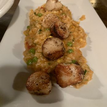 The Washington Square Tavern - Pan Seared Local Sea Scallops - Bars Near Me - Brookline, Massachusetts The Washington Square Tavern - Pan Seared Local Sea Scallops - Bars Near Me - Brookline, Massachusetts
