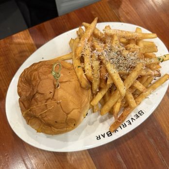 Beverly Bar - Double smash Burger - Wine Bars Near Me - Beverly Hills, California