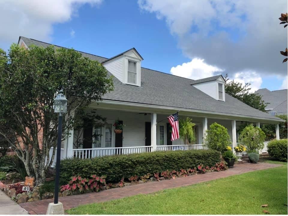 Slide of Elite Roofing & Construction