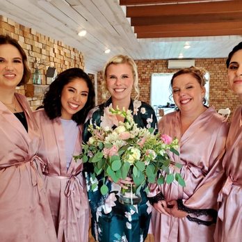 414loral - Bridal bouquet - Floral Designers Near Me - Milwaukee, Wisconsin