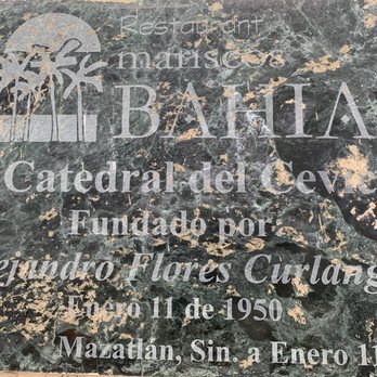 Mariscos Bahía - Outside sign - Seafood Near Me - Mazatlán, SIN