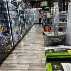 American Smoke Shop - Super chic store!!!