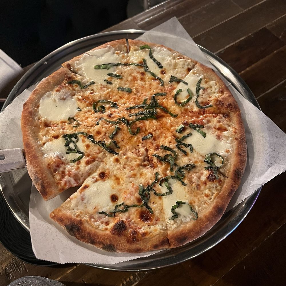 Incanto - Margherita Pizza - Pizza Near Me - Houston, Texas
