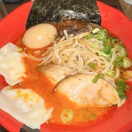 Premium Tonkotsu Red w/ shrimp wontons Premium Tonkotsu Red w/ shrimp wontons