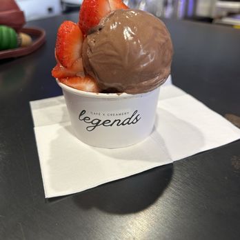 Legends Cafe & Creamery - Chocolate with strawberry - Cafes Near Me - San Francisco, California