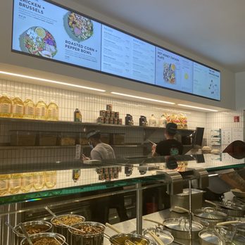 sweetgreen - Healthy Salads, Wraps, and Bowls - Salad Near Me - Miami, Florida
