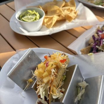 Lucharitos Ronkonkoma - Mexican Near Me - Ronkonkoma, New York