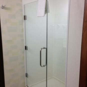 SpringHill Suites by Marriott Salt Lake City Airport - Shower - Hotels Near Me - Salt Lake City, Utah SpringHill Suites by Marriott Salt Lake City Airport - Shower - Hotels Near Me - Salt Lake City, Utah