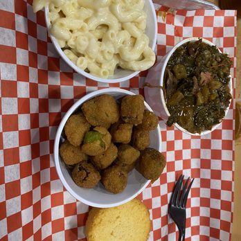Hank's - Mac & cheese, collard greens, fried okra, and corn muffin - Barbeque Near Me - Oklahoma City, Oklahoma Hank's - Mac & cheese, collard greens, fried okra, and corn muffin - Barbeque Near Me - Oklahoma City, Oklahoma