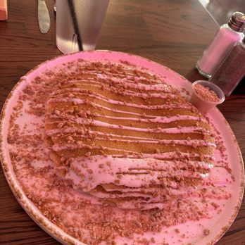 Madres Brunch - Seasonal pumpkin spice pancakes - Breakfast & Brunch Near Me - Corona, California
