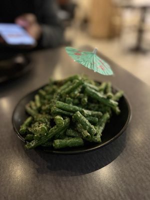 KIIN EXTRAORDINARY THAI by null