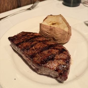 Barberian's Steak House - Sirloin steak - Steakhouses Near Me - Toronto, Ontario Barberian's Steak House - Sirloin steak - Steakhouses Near Me - Toronto, Ontario