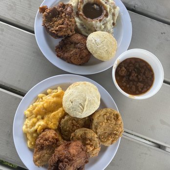 Julia Belle's - Fried chicken, Mac and cheese, fried green tomatoes, baked beans, mashed potatoes, biscuits - Southern Near Me - Florence, South Carolina Julia Belle's - Fried chicken, Mac and cheese, fried green tomatoes, baked beans, mashed potatoes, biscuits - Southern Near Me - Florence, South Carolina