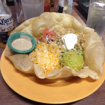 Tequila's Restaurant & Cantina - Tacoensalada con pollo! :) - Mexican Near Me - Bayamón, Puerto Rico Tequila's Restaurant & Cantina - Tacoensalada con pollo! :) - Mexican Near Me - Bayamón, Puerto Rico