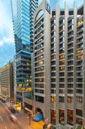 Metropolitan Hotel Vancouver by null