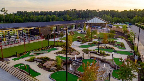 Topgolf by null